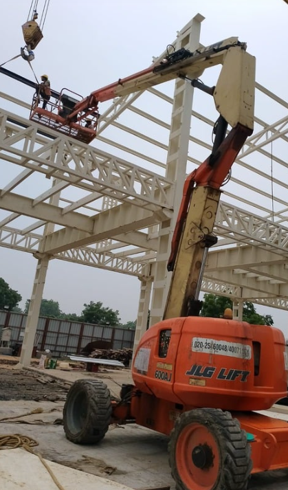 JLG 600AJ – Articulating Boom Lift (60 ft)